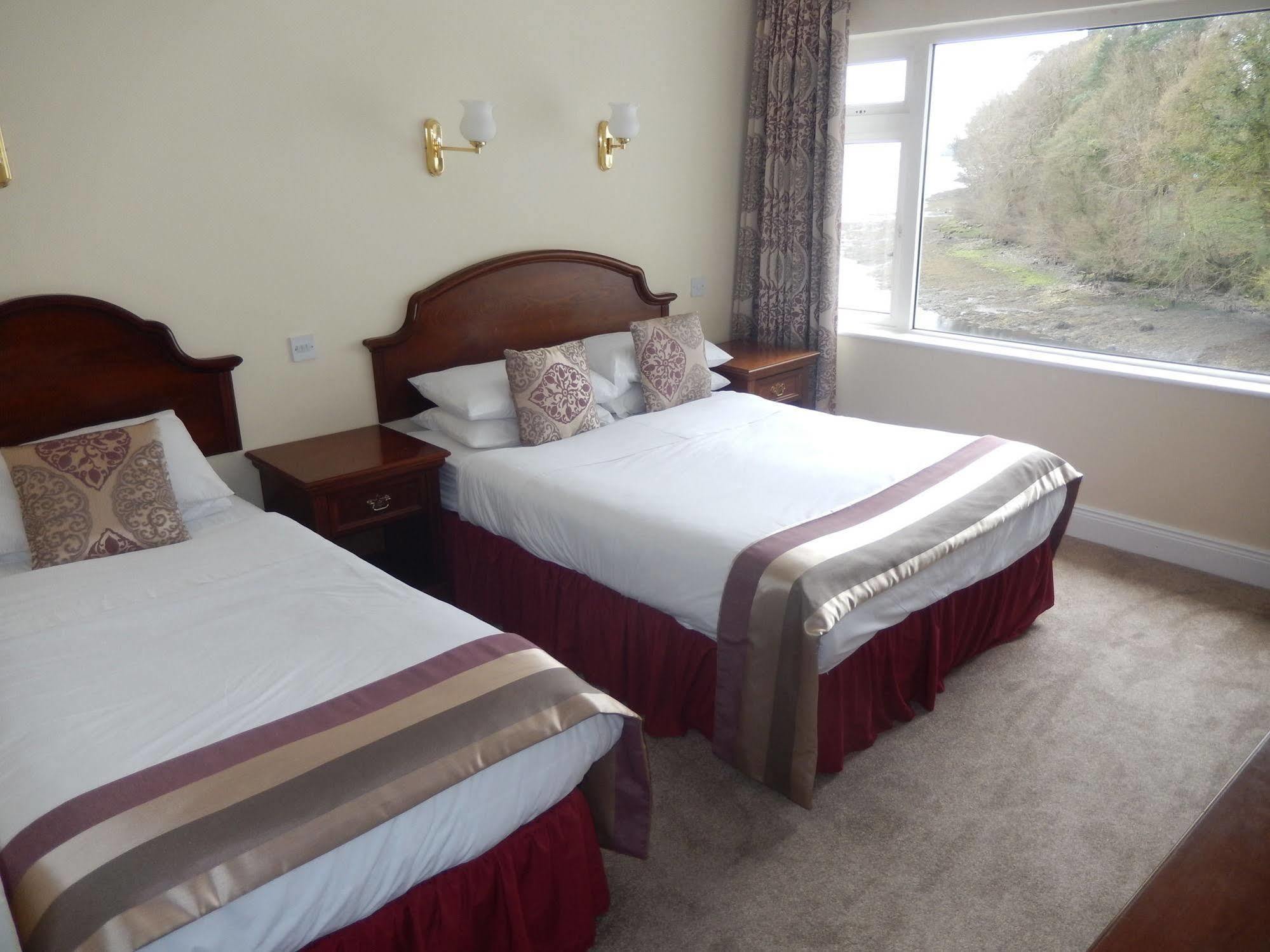 Central Hotel Donegal Donegal Town Dış mekan fotoğraf
